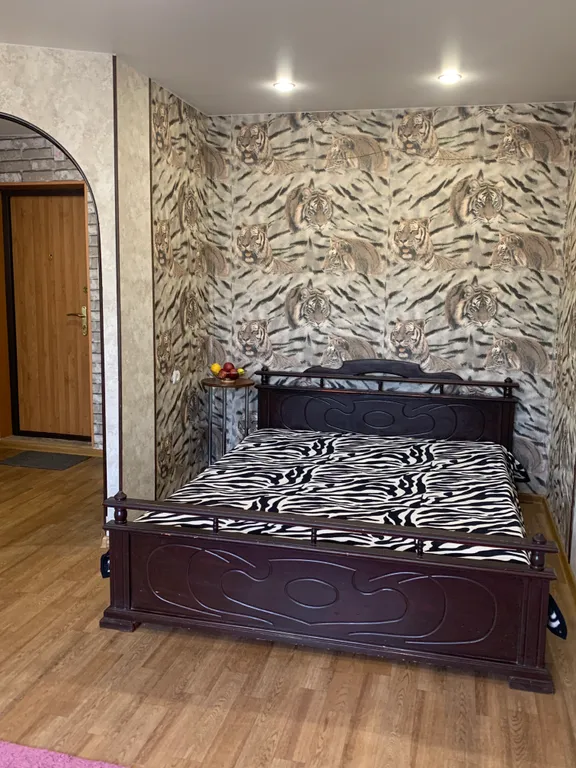 Уютная квартира в центре нового города рядом ТРЦ Волгамолл — аренда посуточно в Волжский