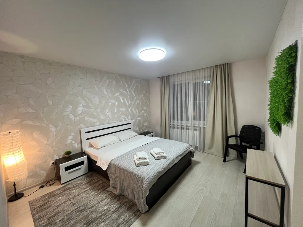 Большая и уютная трехкомнатная квартира в центре, с двумя санузлами