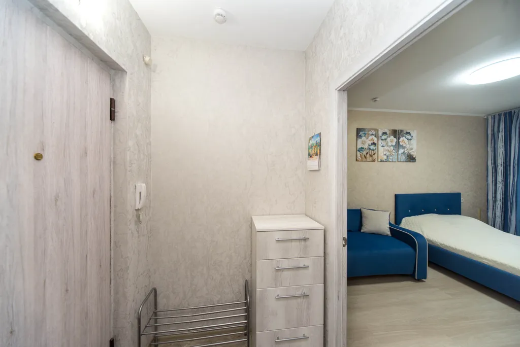 Квартира Квартира Однокомнатная на берегу Енисея, рядом дворец Ярыгина — Красноярск