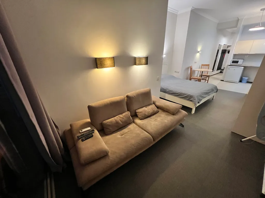 Tbilisi Vake Center Tennis Court Apt 8L