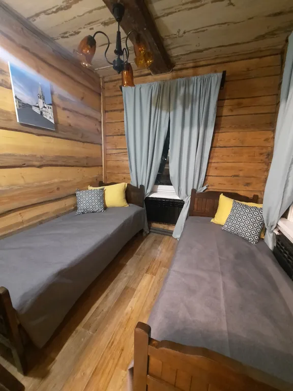 Дом с амбаром 1903. Старинный дом на 8-9 человек в самом центре. Сауна