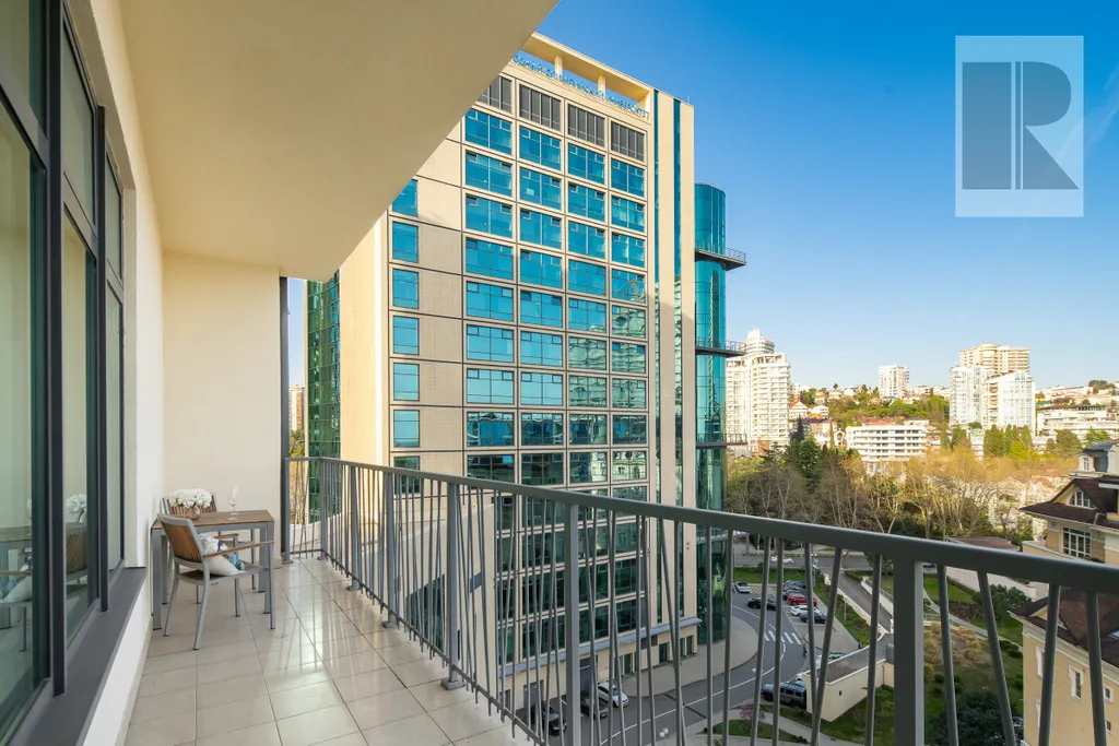 Апартамент семейный с видом на море и город 8 этаж от собственника