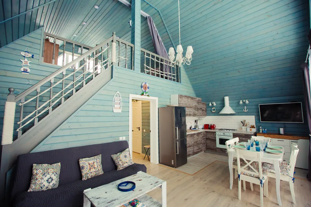 Панорамный коттедж в морском стиле с видом на озеро