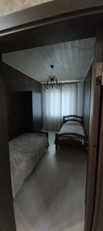 Домик на озере