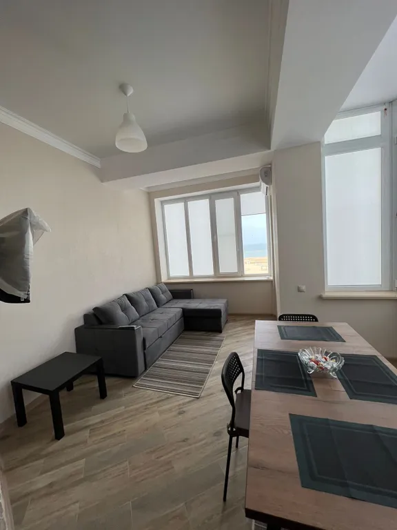 Квартира с видом на море