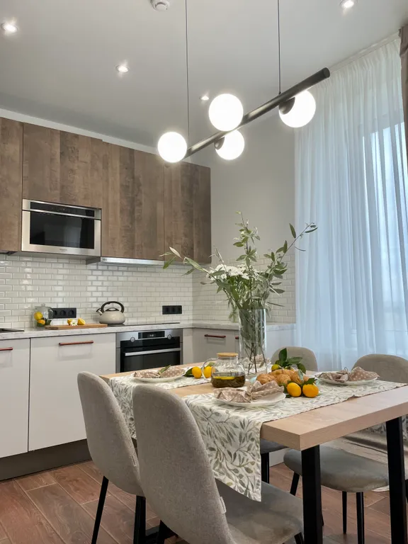 Квартира 4-х комнатные апартаменты рядом с ТРК Планета — аренда посуточно в Пермь