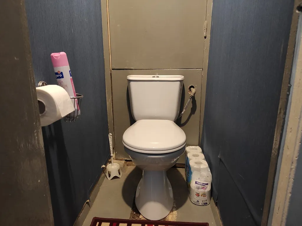 Просторная и тихая двухкомнатная квартира