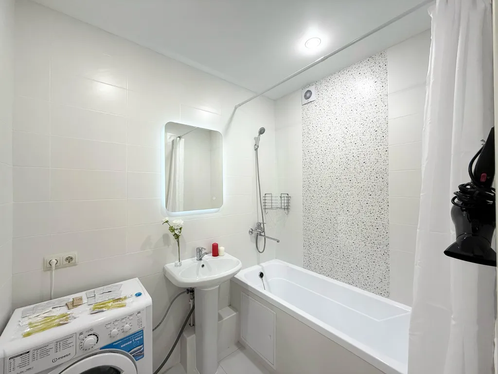 Уютная двухкомнатная квартира на Майской