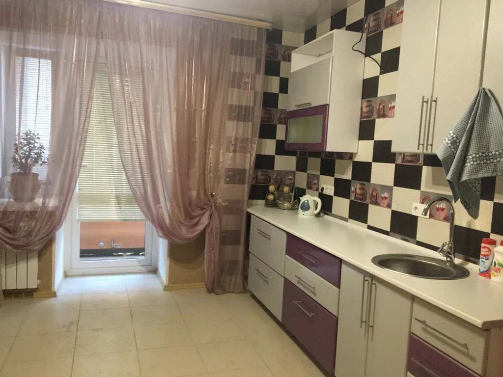 Квартира Уютная квартира с хорошим месторасположением — Самара