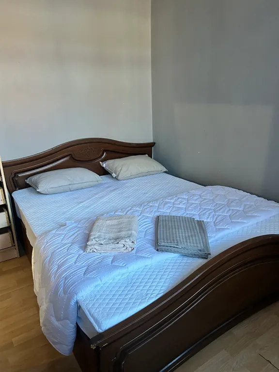 Большая и уютная квартира в центре города с парковкой