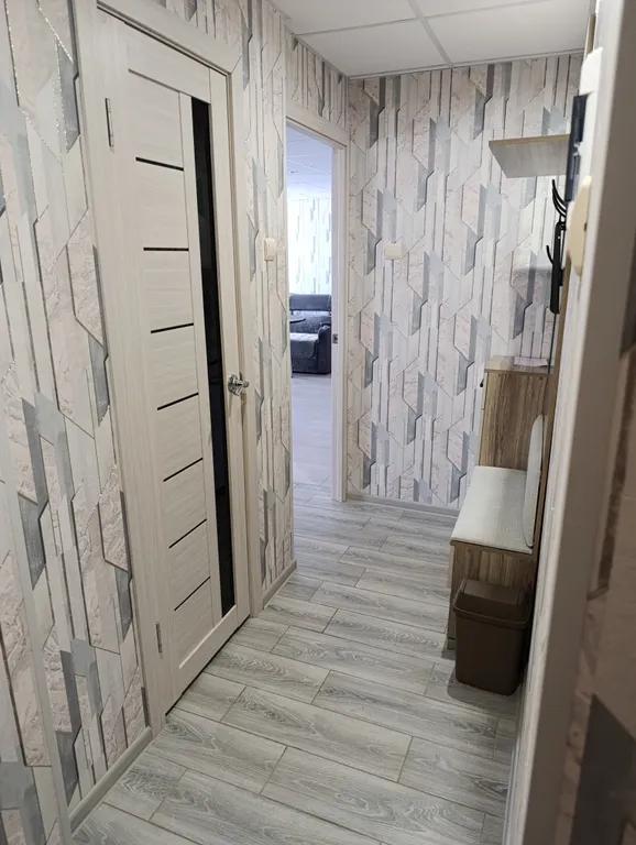 Просторная квартира. Рядом всё, заезд с трассы без проблем