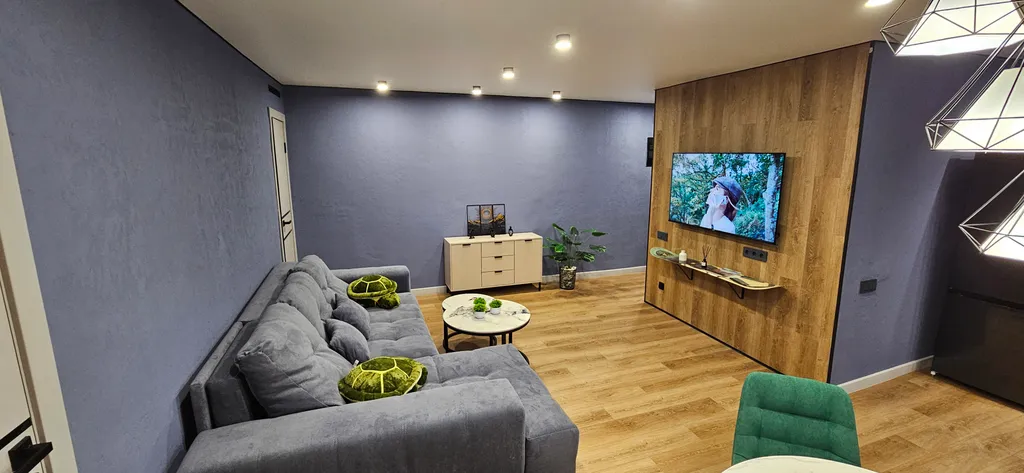 Новая 2-комнатная квартира в сердце Кировска у гостиницы Северная