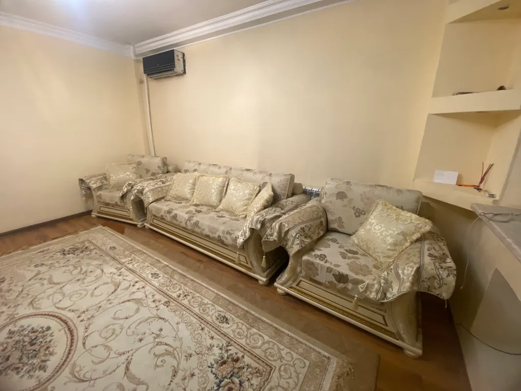 2-комнатная квартира в центре города, море в шаговой доступности