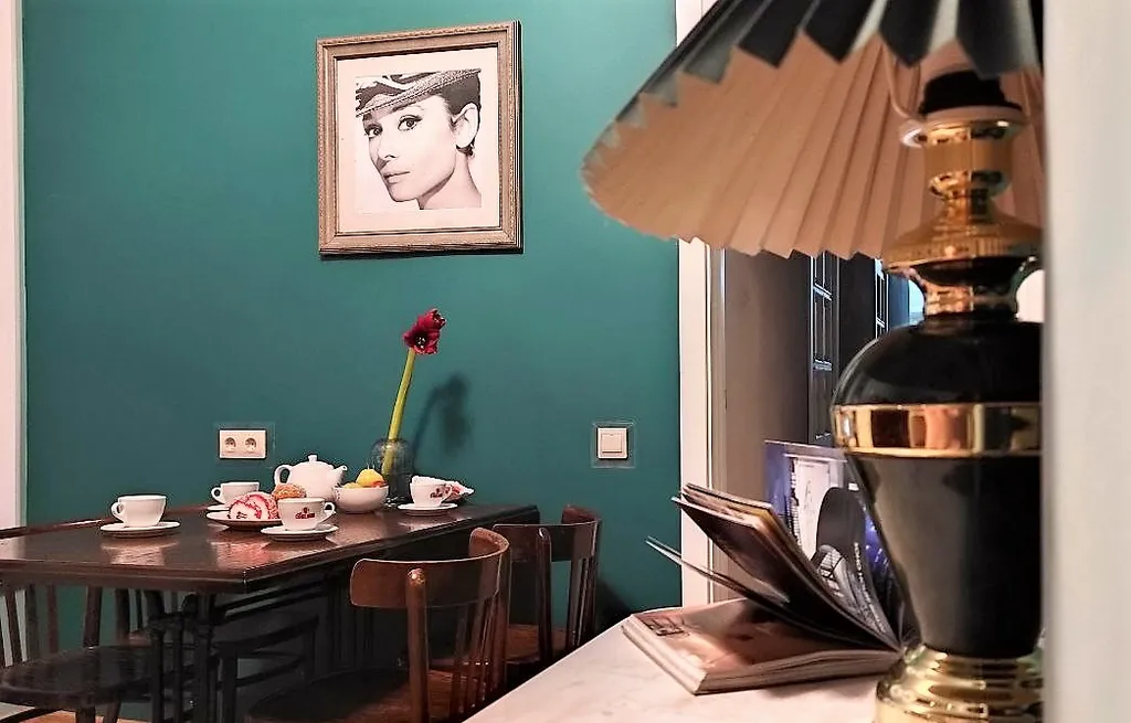 Квартира Квартира с ангелом для большой компании — Санкт-Петербург