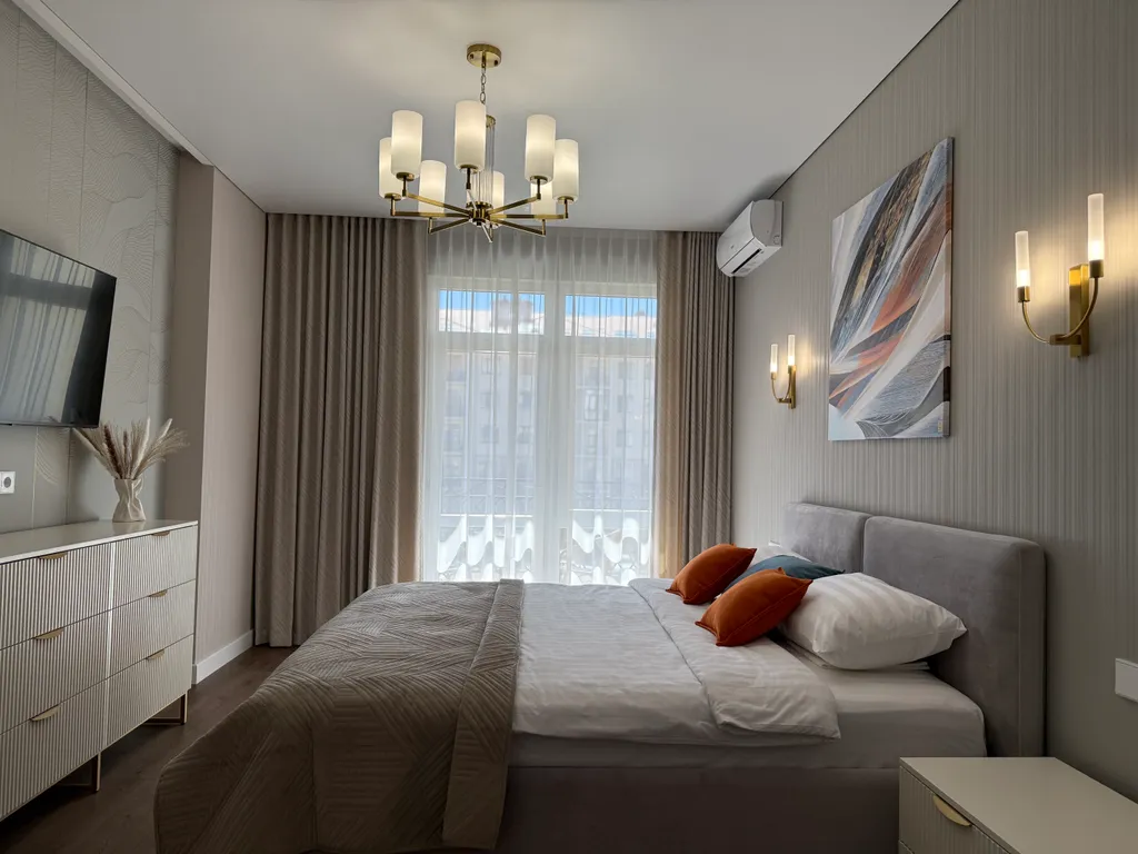 Апартаменты В Изумрудном Городе с дизайнерским ремонтом