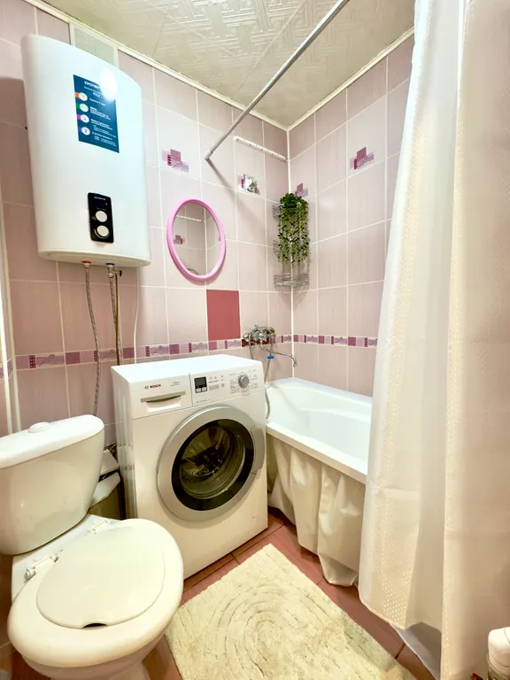 Уютная однокомнатная квартира диван+кровать в центе