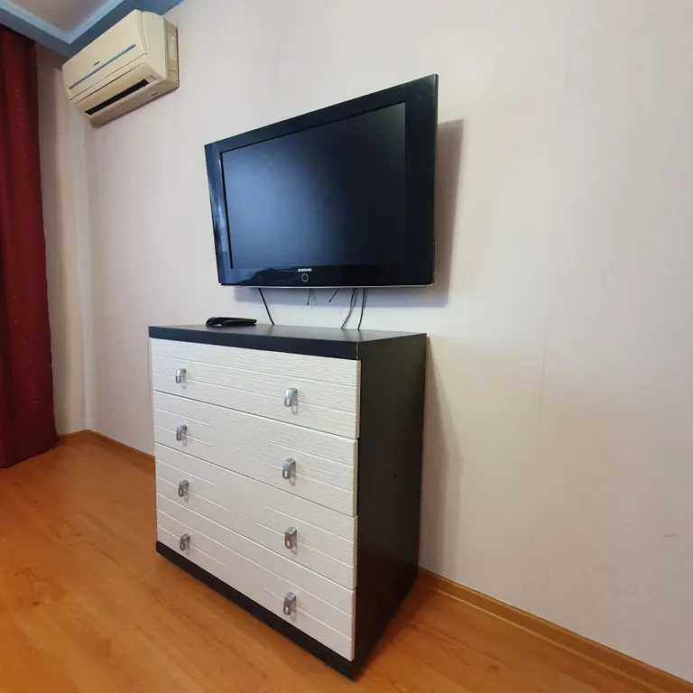 Квартира Однокомнатная квартира рядом Микрохирургией глаза — Хабаровск