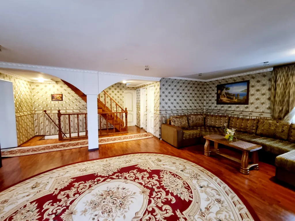 5-комнатный Дом