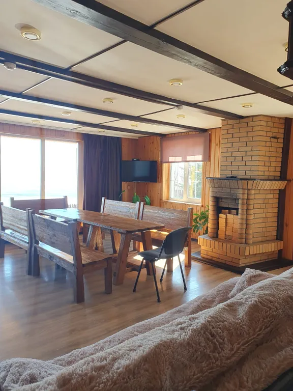 Коттедж на берегу Байкала с прекрасным видом