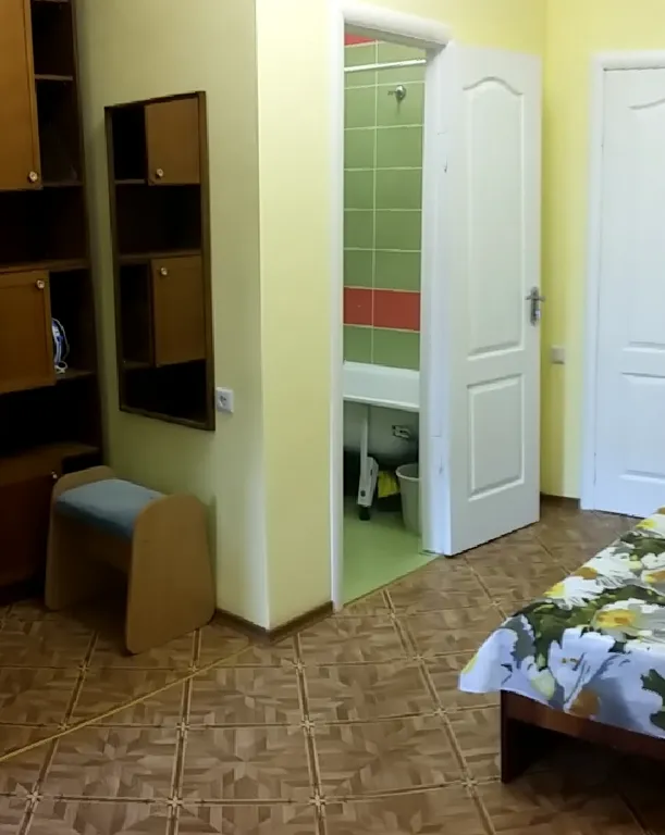 Однокомнатная квартира, с двором, парковка