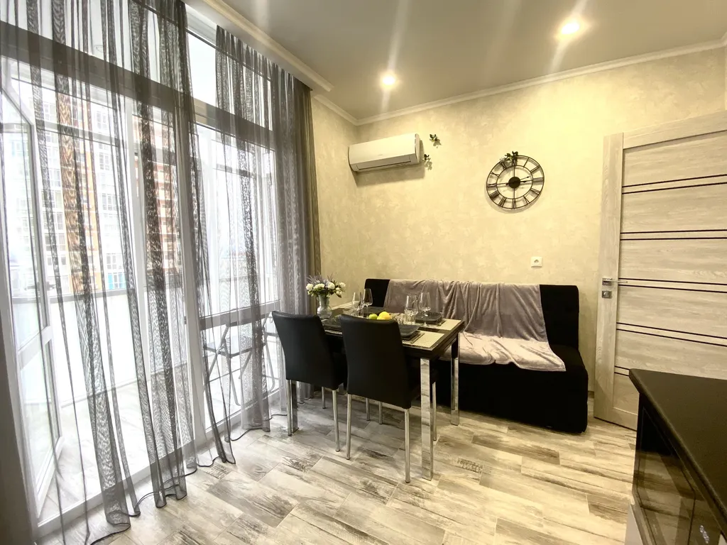 Красивая квартира с видом на море