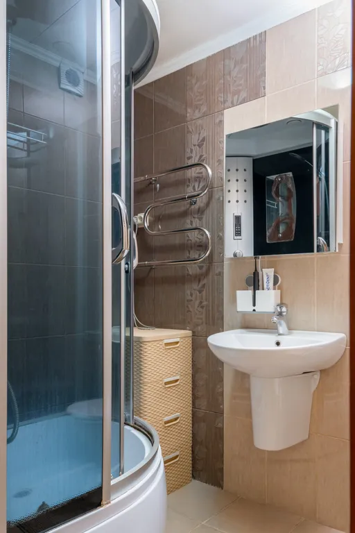 Квартира Квартира У главного входа в ККБ (через дорогу) и в 10 мин от Парка Галицкого — Краснодар