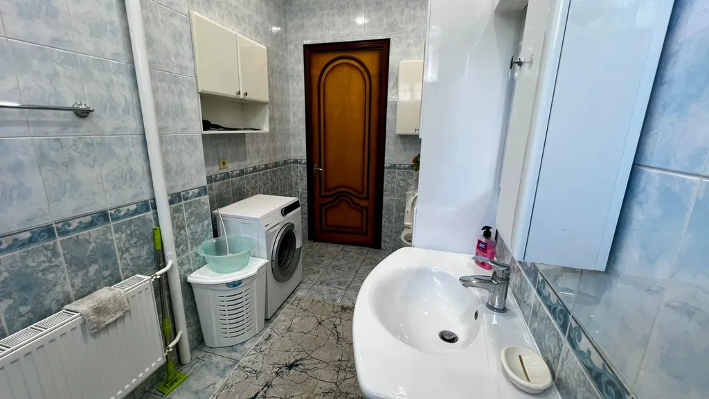 5-комнатная Квартира