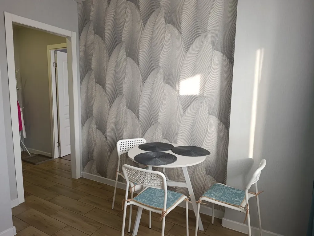 Квартира у Глобуса