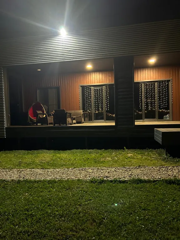 Дом у озера