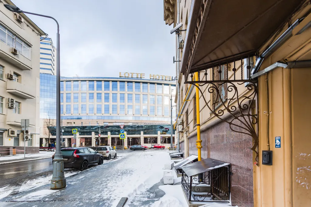 Квартира Просторная квартира с балконом у Арбата — Москва