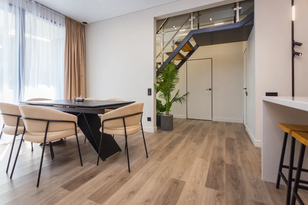 Дом у моря с бассейном