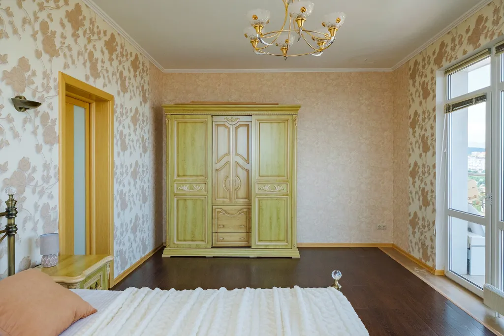 Видовая квартира с сауной и джакузи в центре