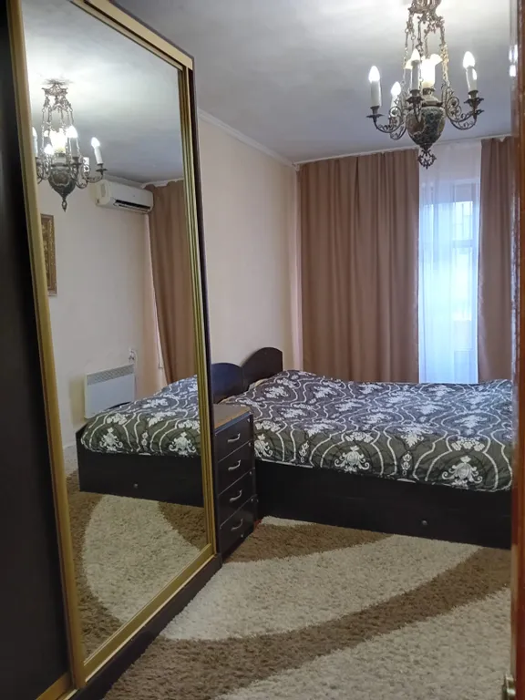 Квартира 3-комнатная квартира — Сухум