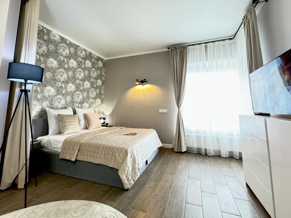 Дизайнерский апартамент на набережной