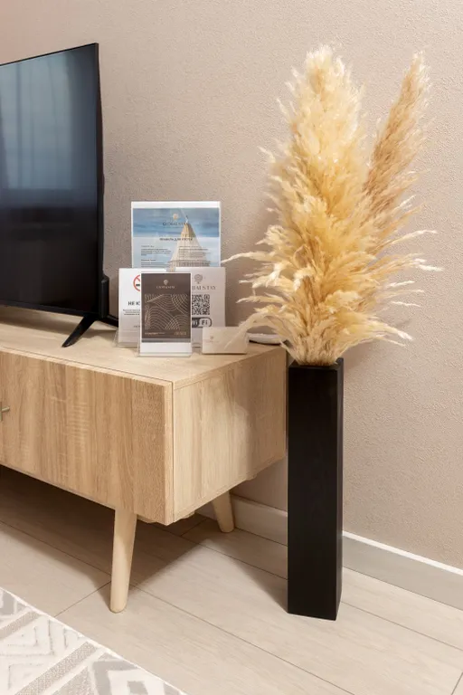 Сканди-шик с сауной и панорамным видом в центре