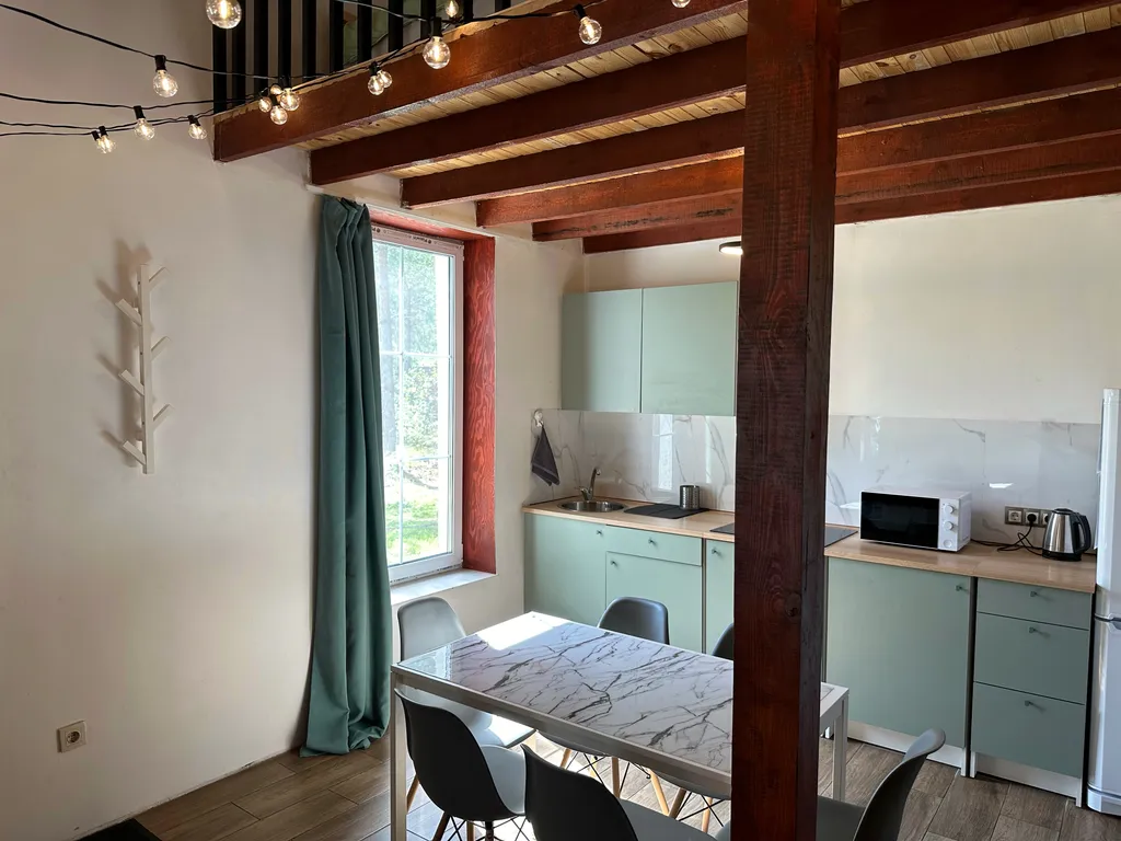 Уютный домик в лесу с русской баней и чаном