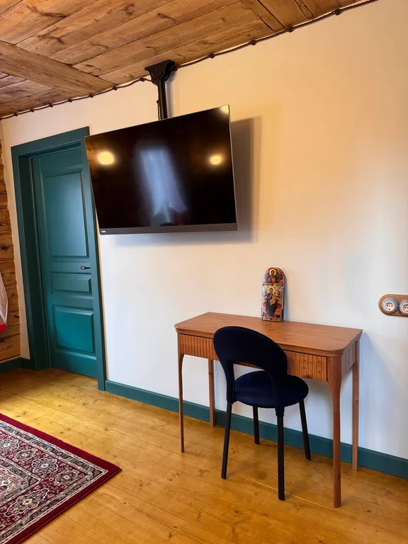 Светлица с мансардой