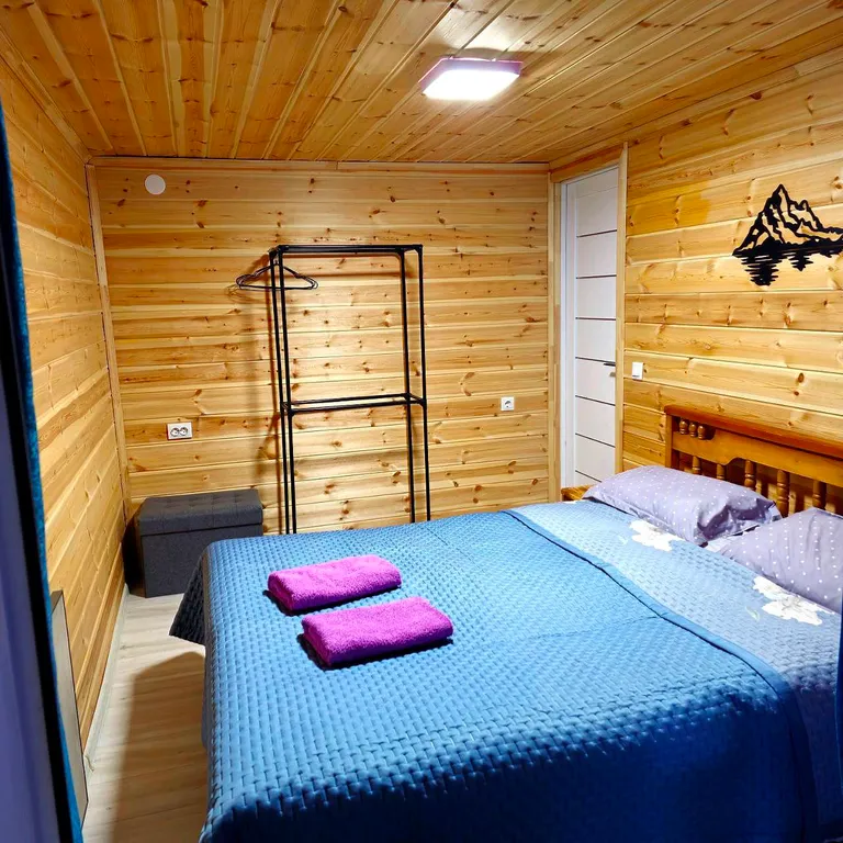 Барнхаус у реки