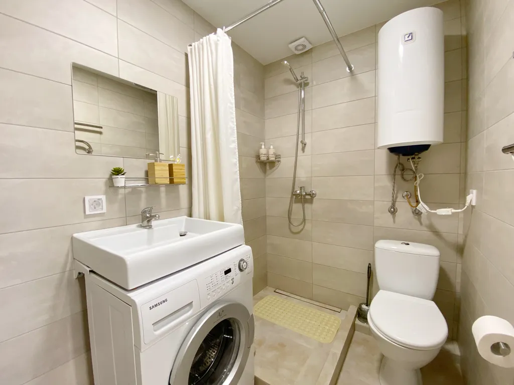 Новая стильная квартира-студия на Второй речке