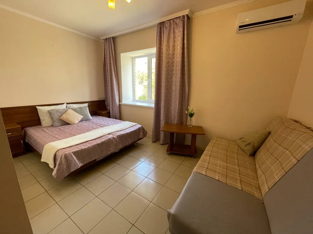 Стандартный четырехместный номер