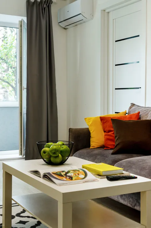 Двухкомнатная квартира в центре с кондиционером