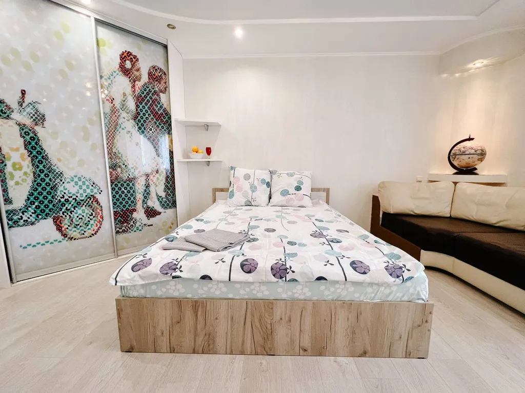 Уютная квартира с новым ремонтом, район ЖД вокзала