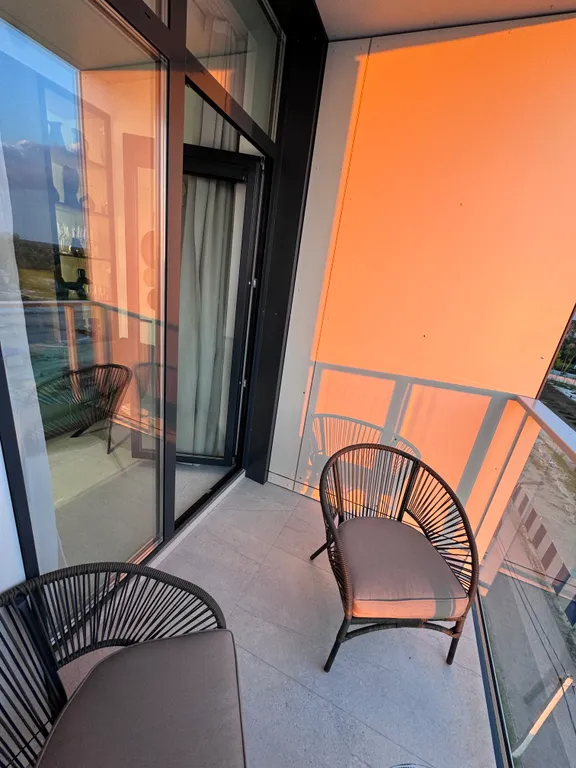 Шикарная квартира в Зеленоградске с боковым видом на море