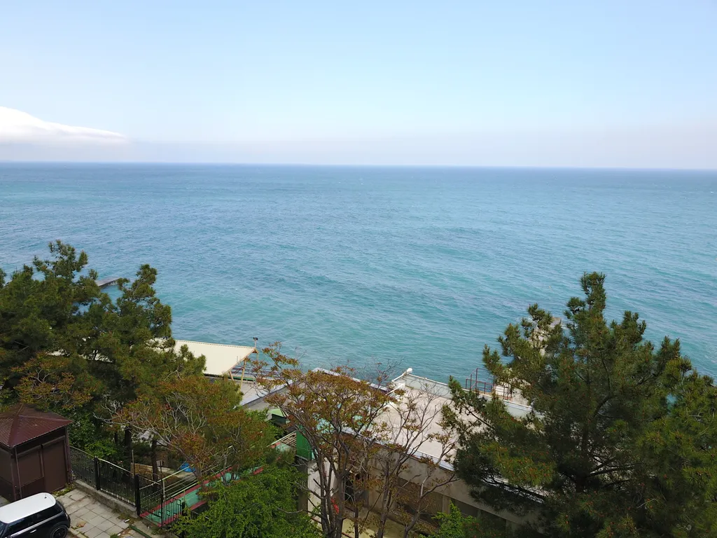 Двухкомнатные апартаменты 50 м от моря