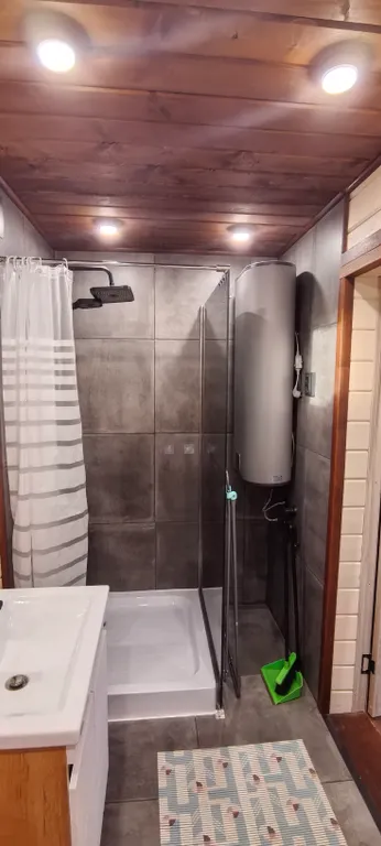 Дом на берегу озера в Карелии