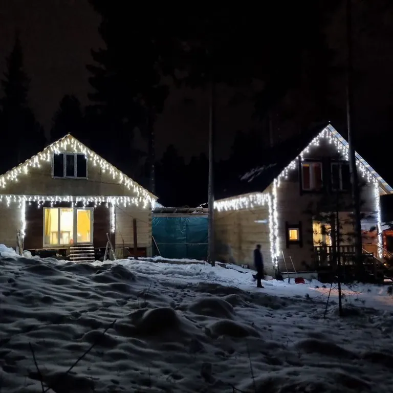 Коттедж в живописном месте на берегу реки Бия