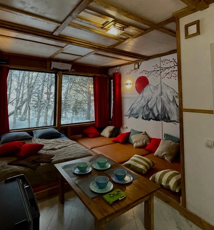 Апартаменты в лесу, с видом на горы