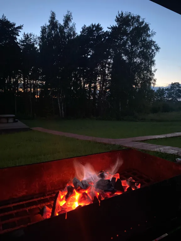 Дом с баней и Сибирским чаном у леса и озера