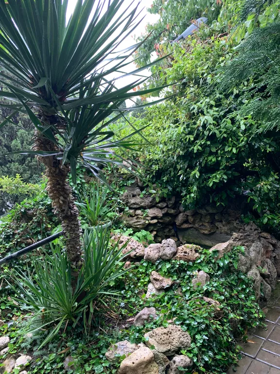 Частный сектор с отдельным входом