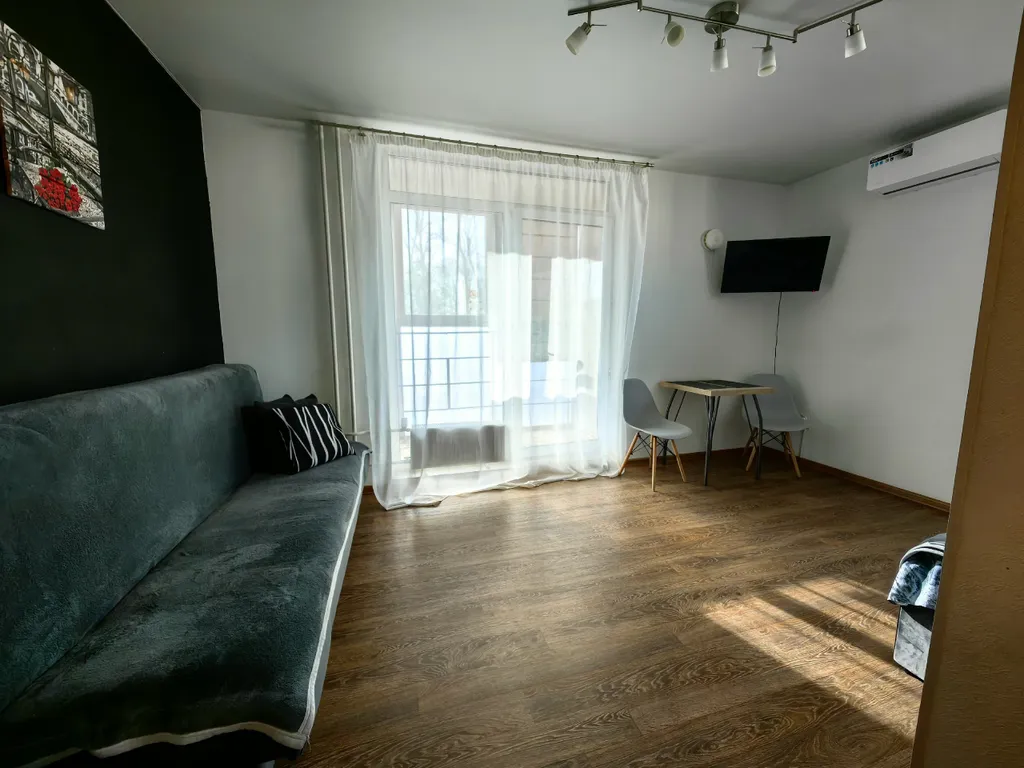 Квартира Уютная студия в ЖК Апрель — Тюмень